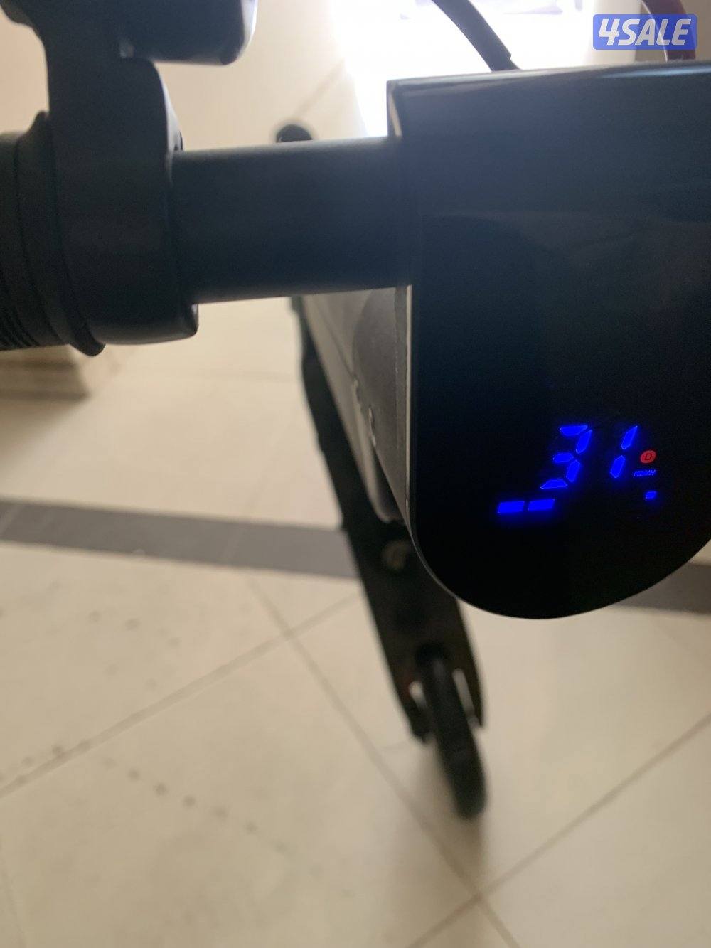 سكوتر كهربائي CRONY X8 للبيع بحاله جيده (اتصال عادي فقط)1