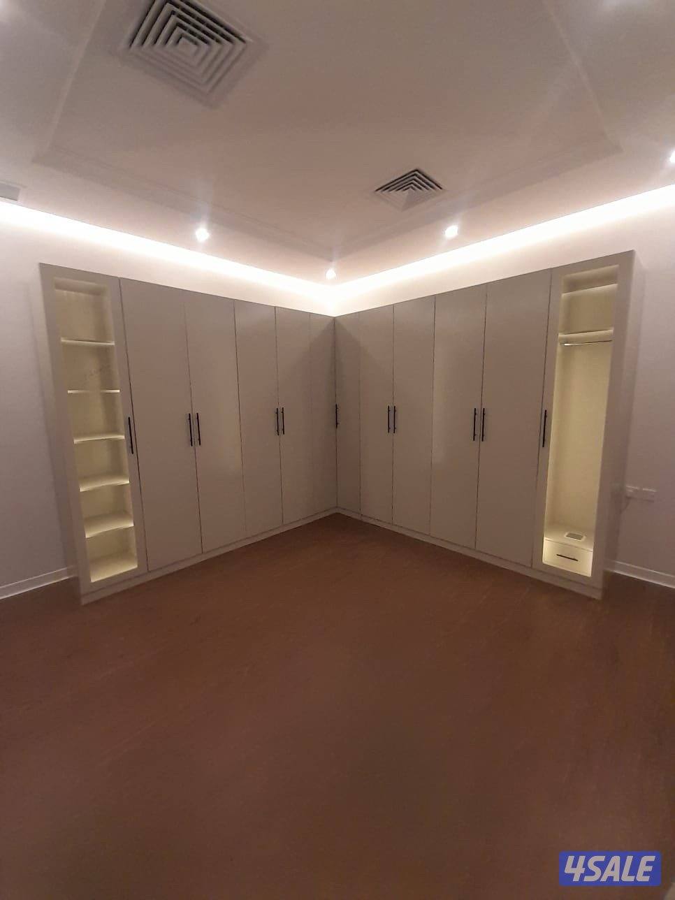 سراير طبية ومفروشات9