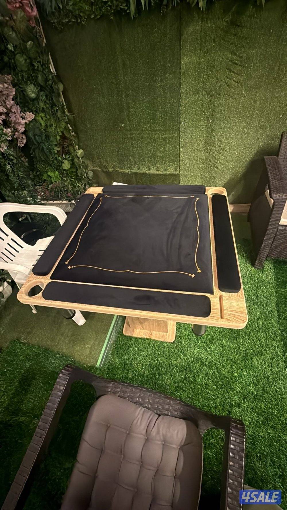 للبيع طاولة انحش يا الذيب استعمال مره وحدة كاملة مع اغراضها1