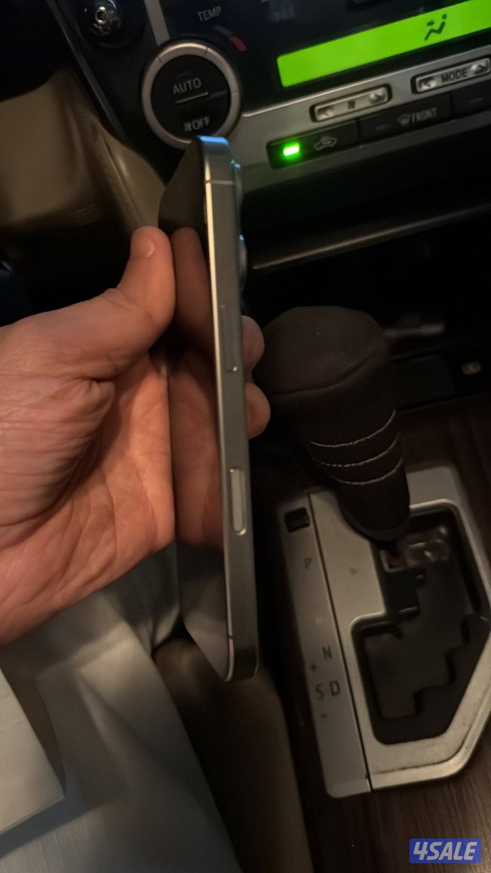 للبيع 16 برو بالكرتون شبه جديد4