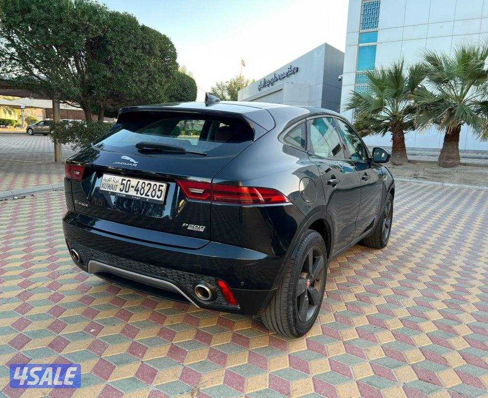بيعه سمحه/جيب جاكوار E/موديل ٢٠١٩/بحالة الوكالة/شرط الفحص/الجابرية3