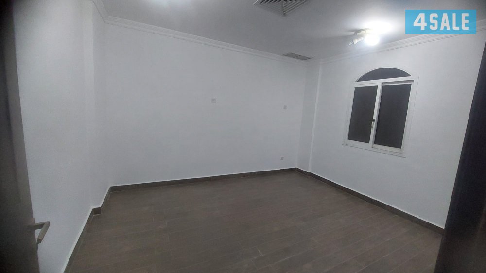 شقق تجارية وسكنية للإيجار في السالمية على الدائري الخامس3