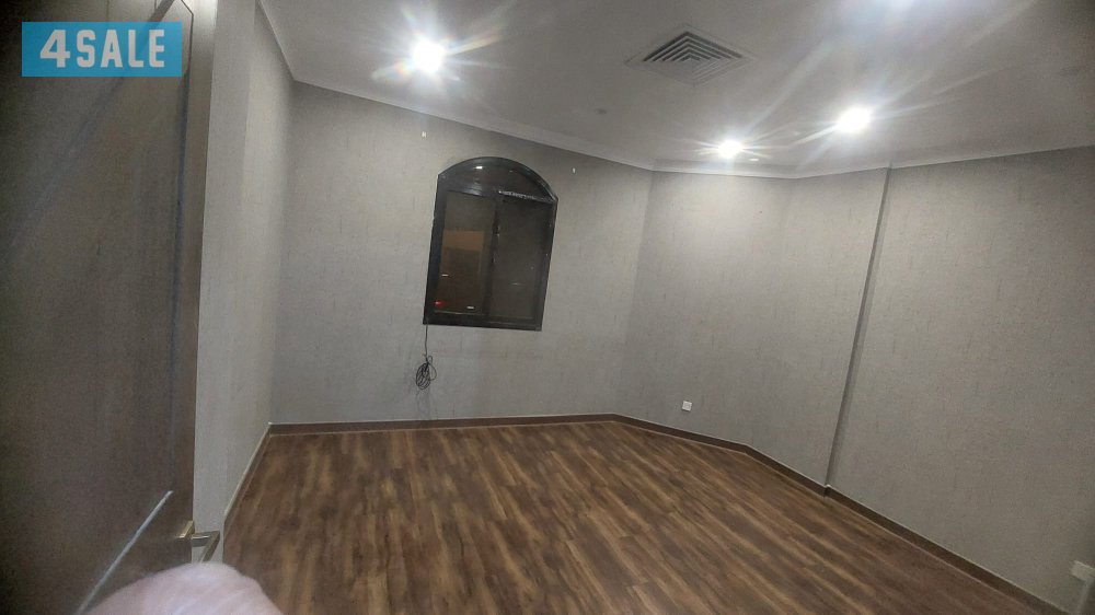 شقق تجارية وسكنية للإيجار في السالمية على الدائري الخامس6