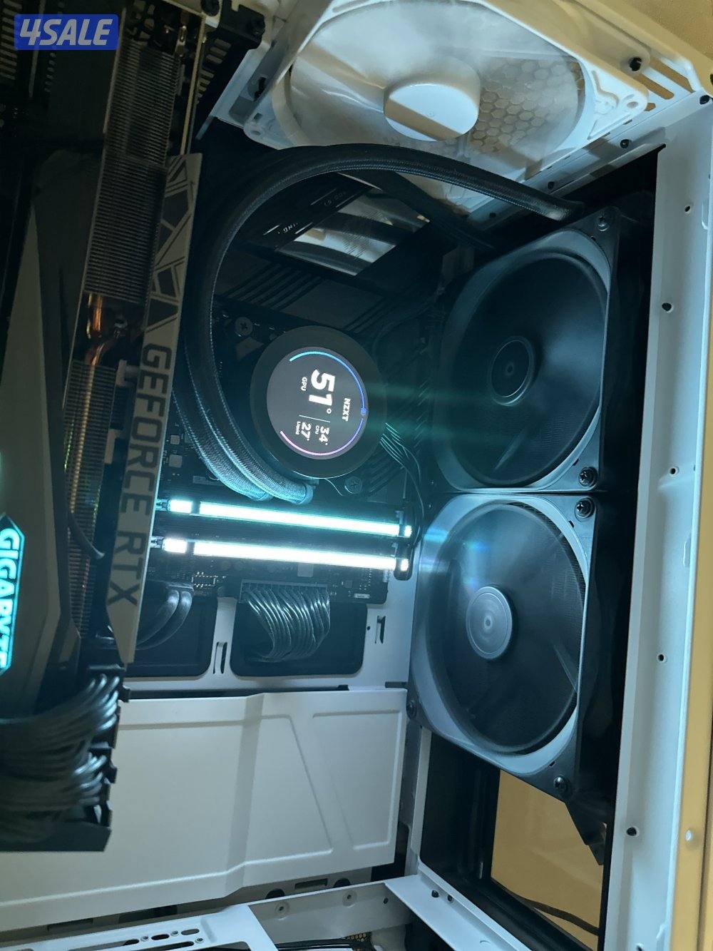 High end gaming pc And 75 hertz monitor bundle Price is negotiable2