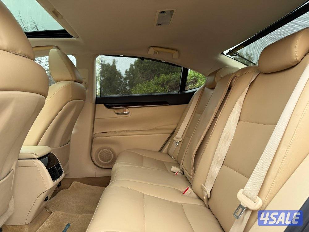 للبيع . لكزس ES350 . م 20134