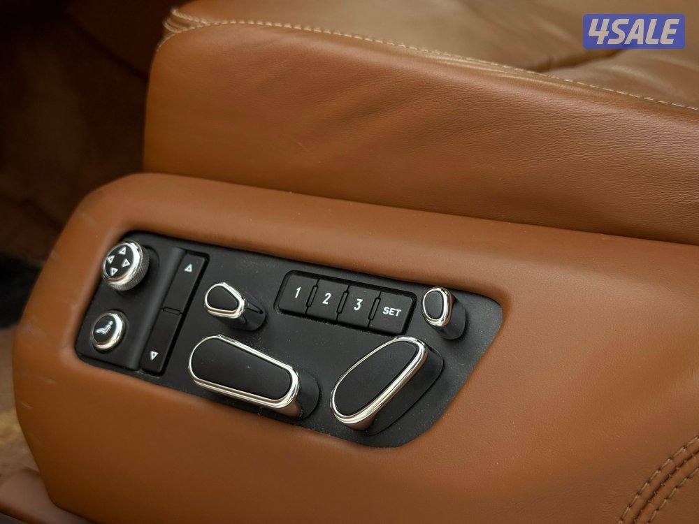 بنتليSPEED موديل2013 عداد53الف وارد الزياني سيرفس منتظم14