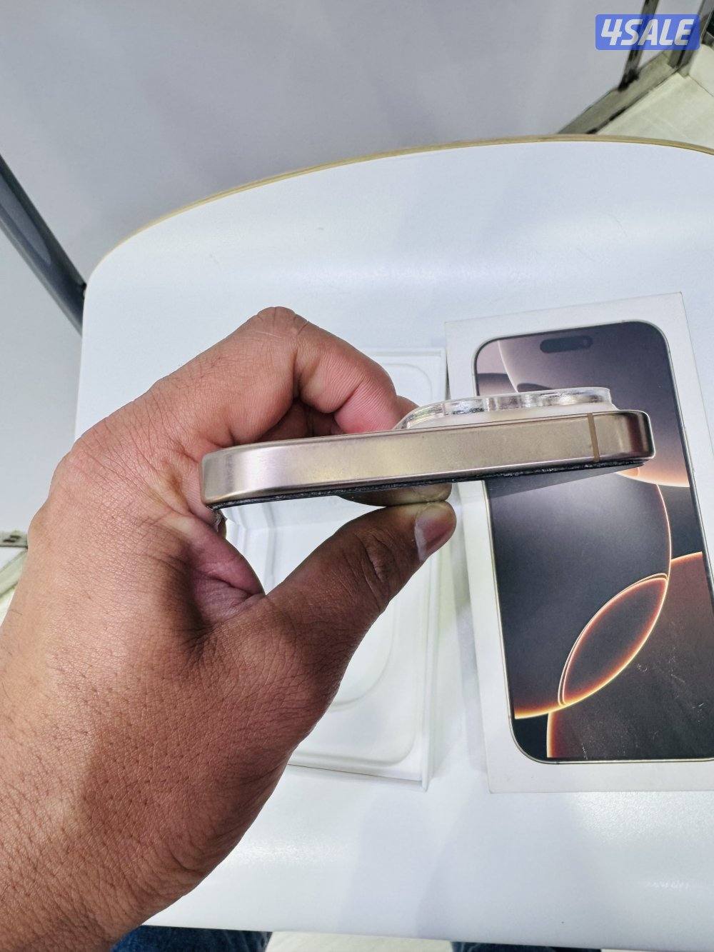 Iphone 16 promax 256gb 94% battery like brand new condition no scratch1