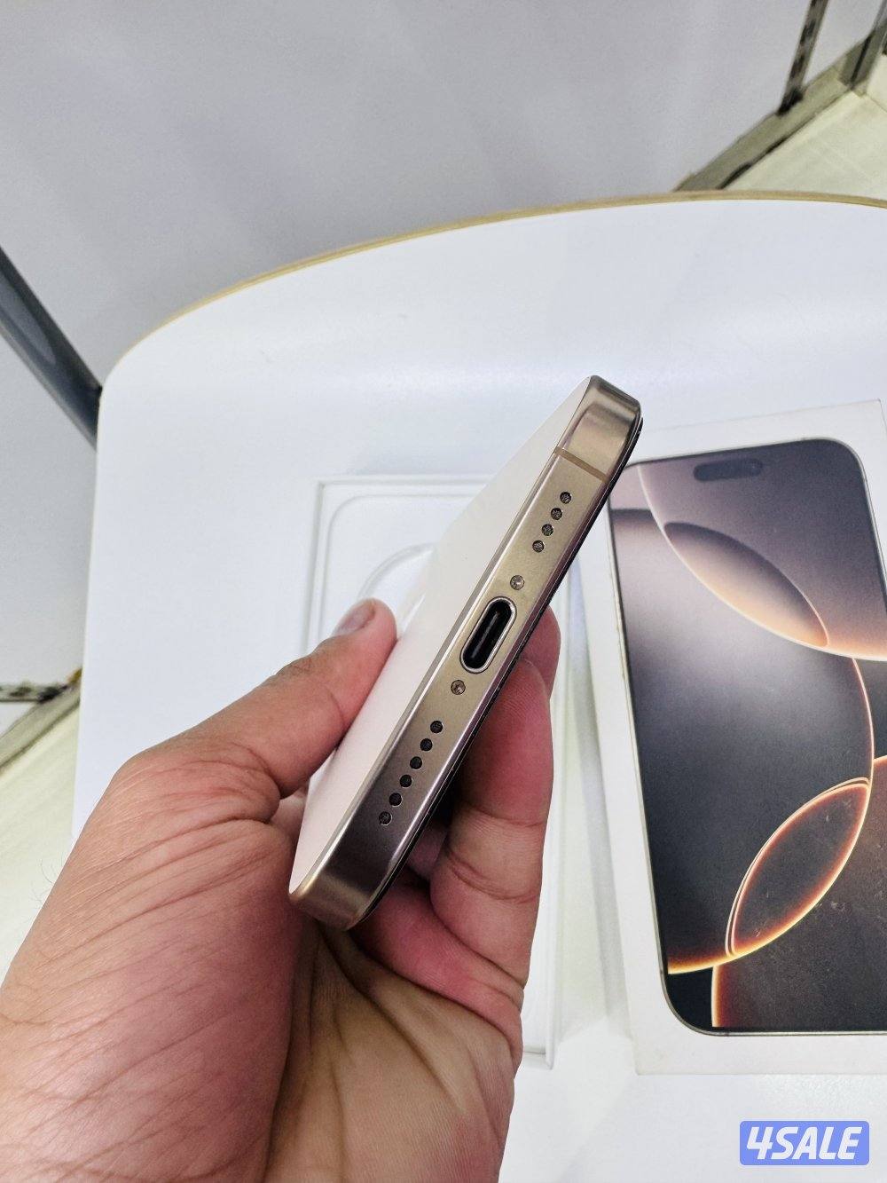 Iphone 16 promax 256gb 94% battery like brand new condition no scratch2