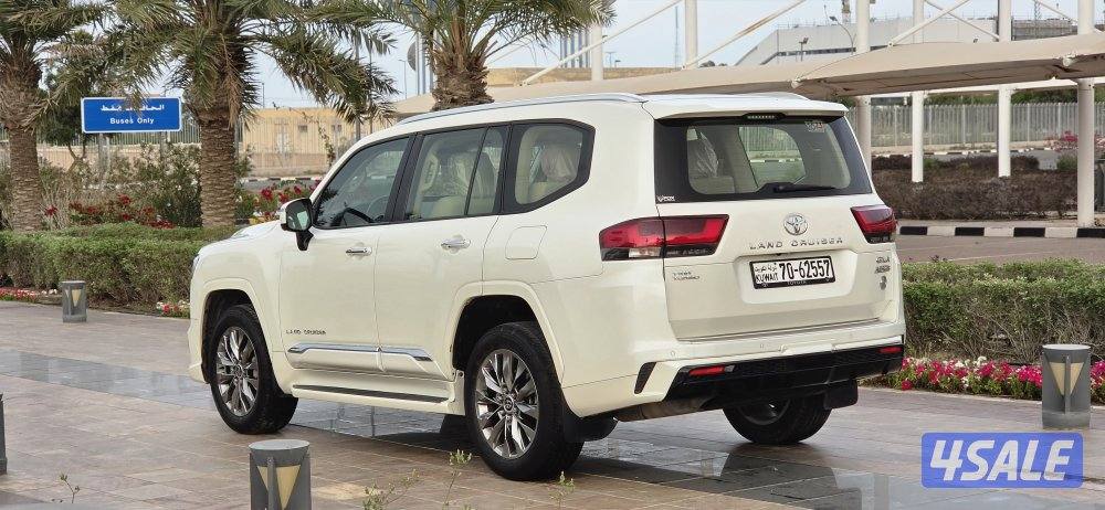 للبيع لاندكروز GXR ايرو اس تون تيربو 
موديل 2023 وارد الوكاله2