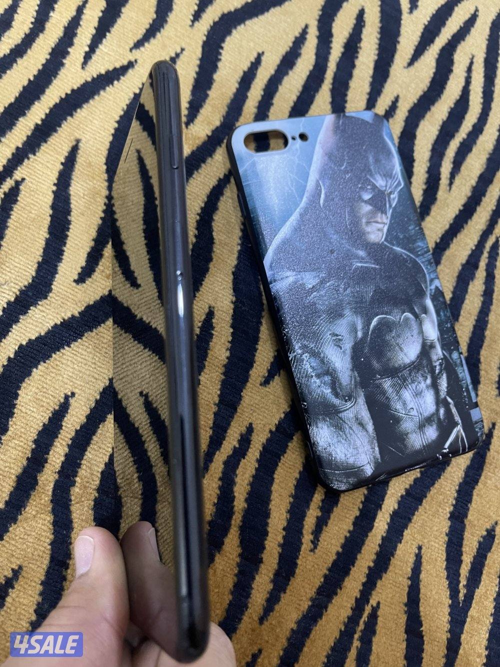 ايفون 7 بلس 128 قيقا الكبير مو مفتوح نظيف وشغال زين10