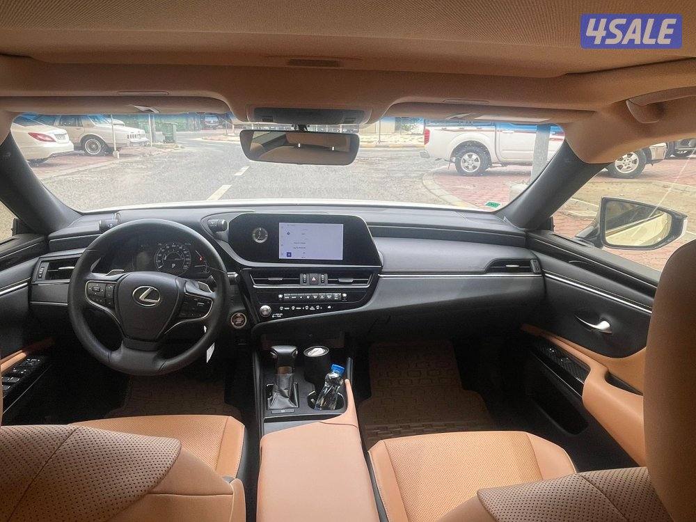 2023 الساير ES350ماشي 20 الف2