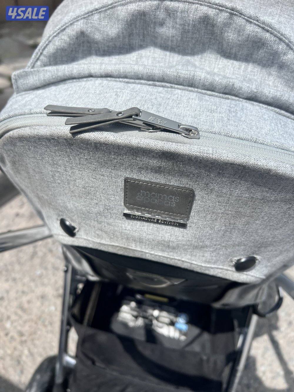 للبيع عربانة اطفال عدد3 ماركة مامز اند بابز ممتازة1