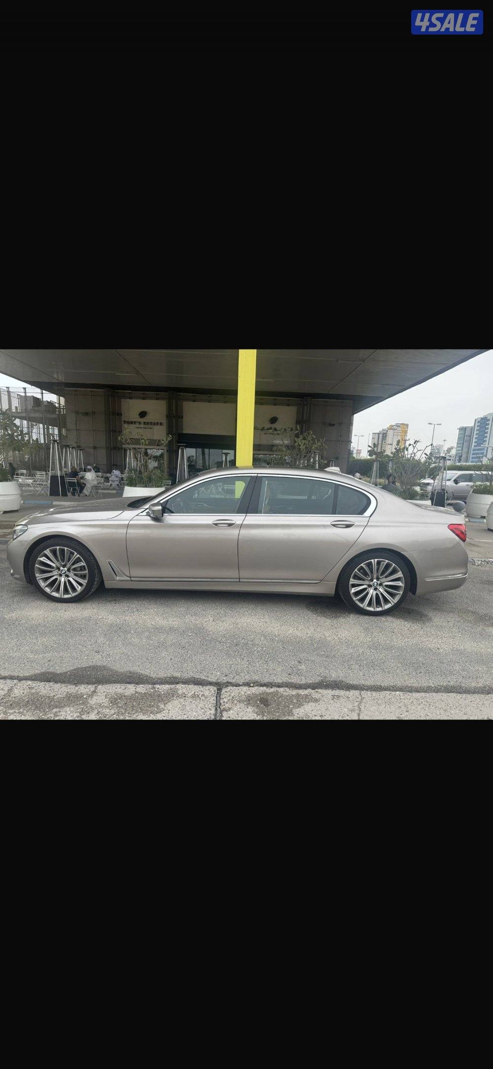 للبيع بي ام 740 لارج صبغ وكاله سيرفس منتظم بالوكاله شرط الفحص بالوكاله0