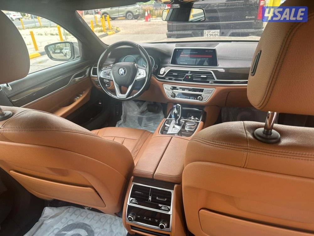 للبيع بي ام 740 لارج صبغ وكاله سيرفس منتظم بالوكاله شرط الفحص بالوكاله7