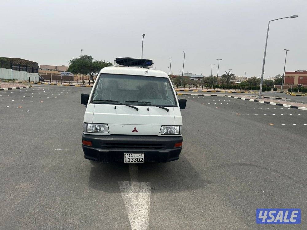 باص متسوبيشي ، ثلاجه ، 2012 ، شرط الفحص3