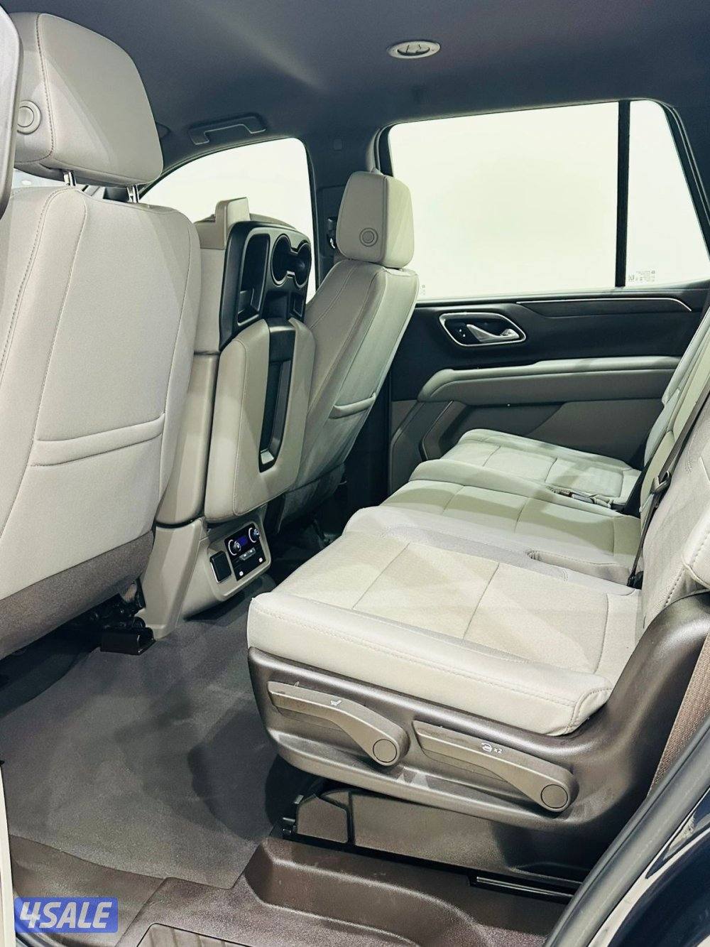 للبيع شيفورلية تاهو 4X2 LS موديل 20245