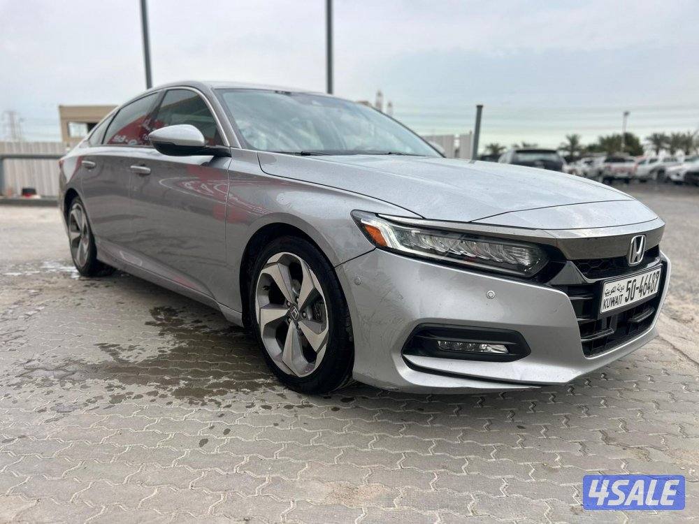 هوندا اكورد SPORT  موديل 2019 ماشى 144.000 k.m وارد الغانم.صبغ وكالة1
