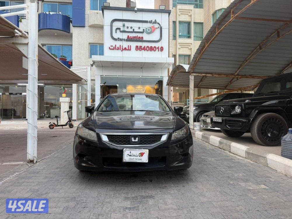 هوندا اكورد موديل 2010 / بحاله ممتازه0