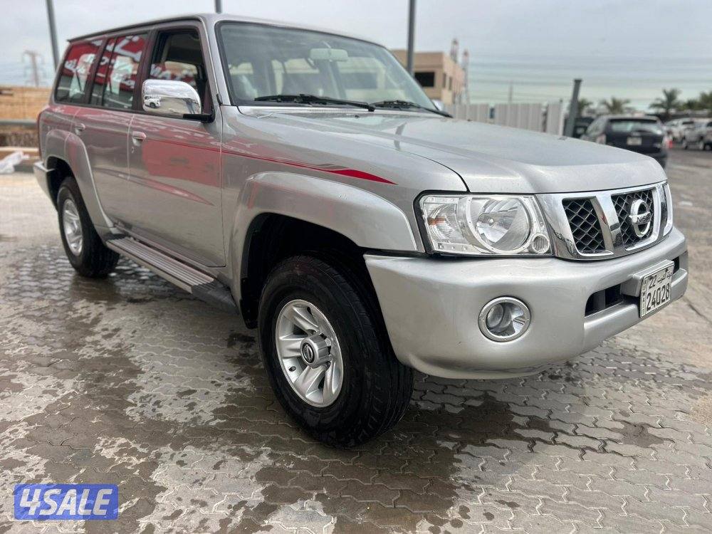 نيسان باترول سفارى موديل 2023 ماشى 78.000 k.m  وارد البابطين.صبغ وكالة1