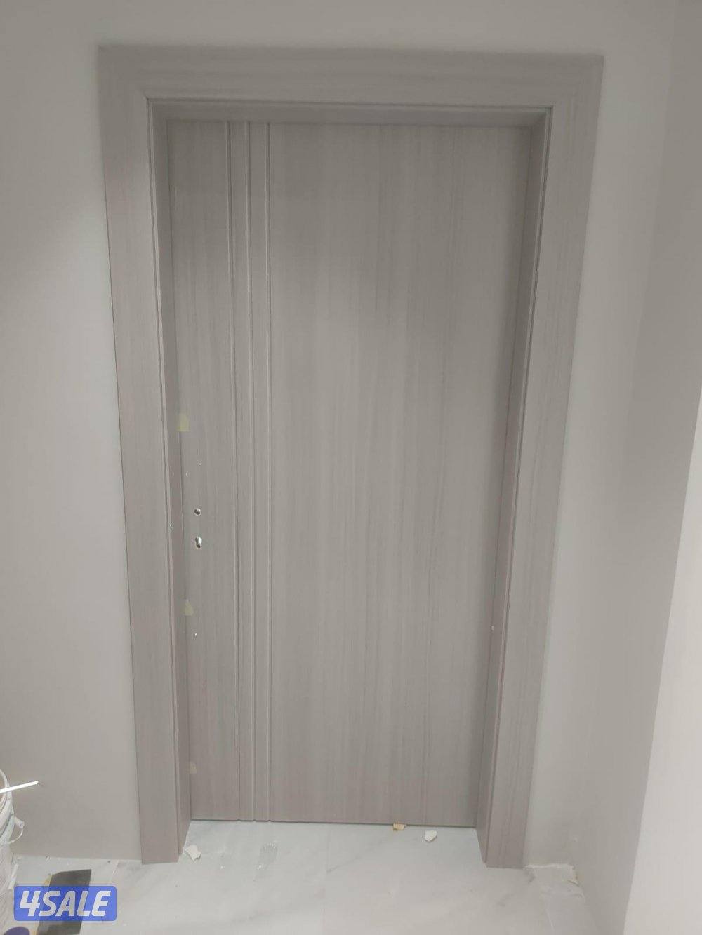 نجار لعمل جميع انواع الابواب والكبتات وصيانتها3