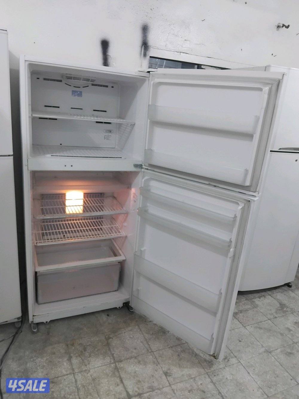 نبيع الثلاجات المستعمله معا التوصيل والكفاله0