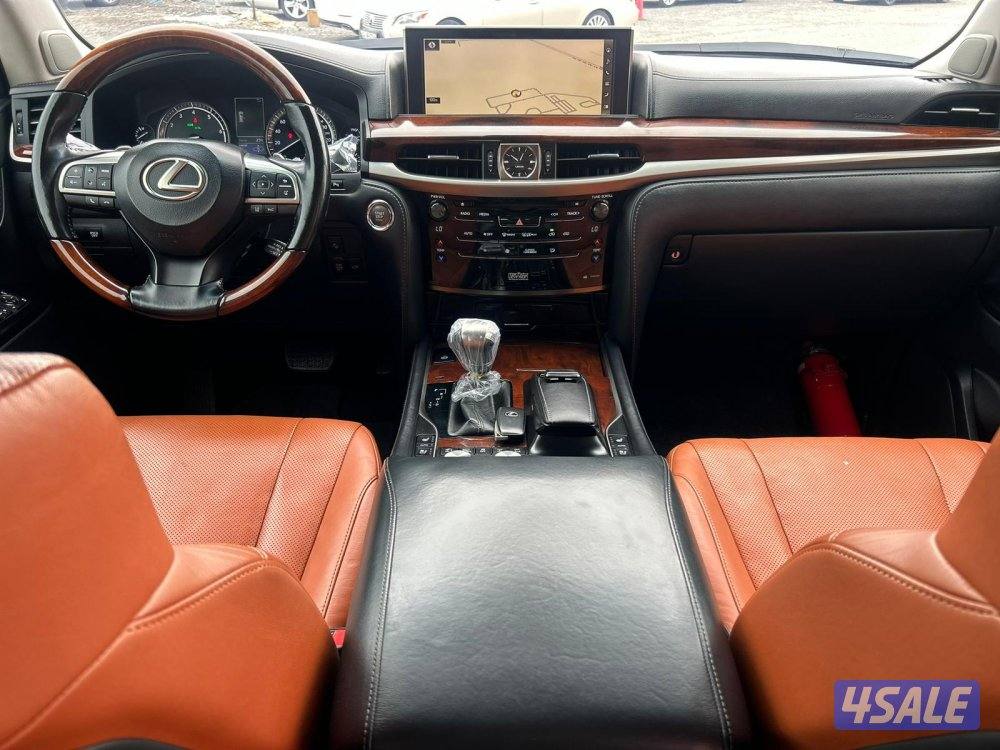 لكزس LX570 درجة اولى موديل 2017 ماشى 105.000 k.m وارد الساير.6