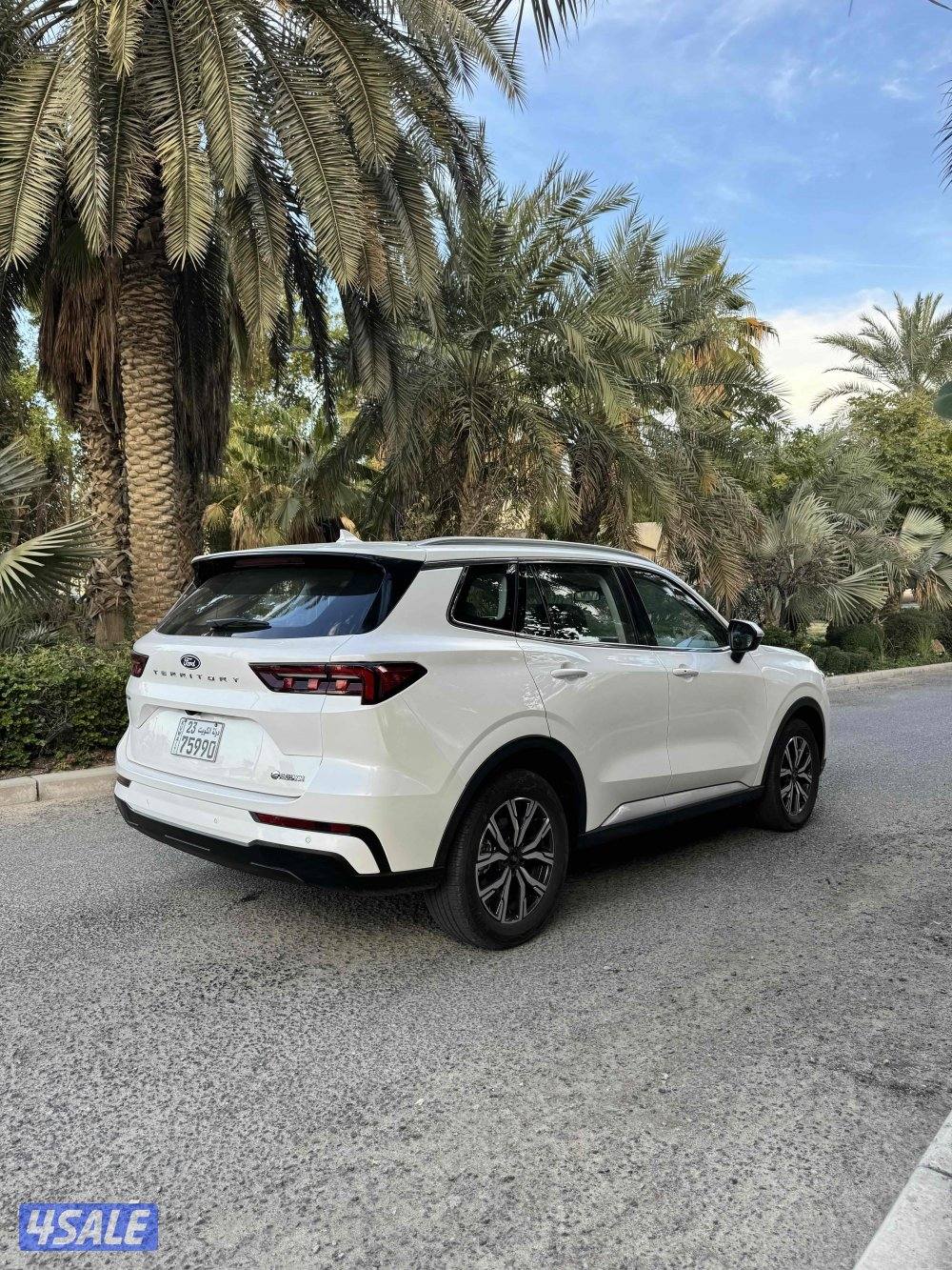 للبيع جيب فورد تيريتوري 2026 ابيض صدفي3