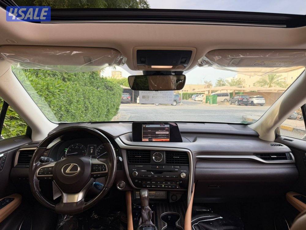 لكزس RX350 موديل 2018 الدرجه الاولى10