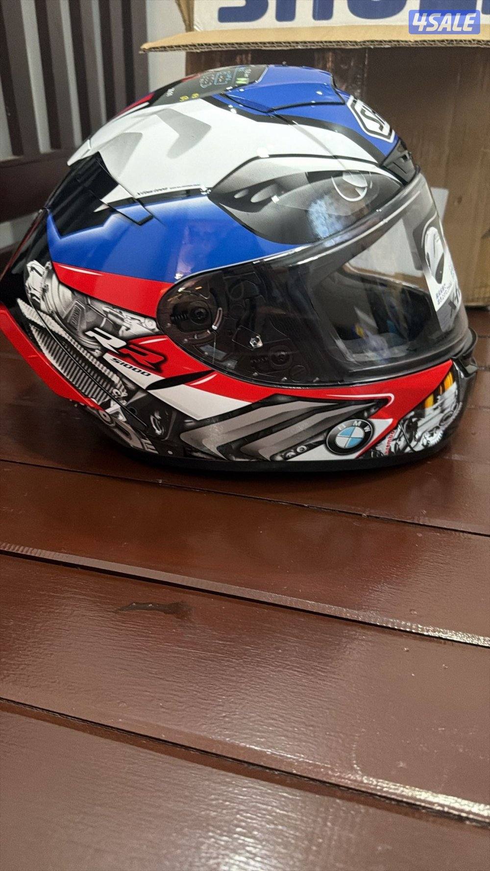 خوذه للبيع مقاس M درجه ثانبه1