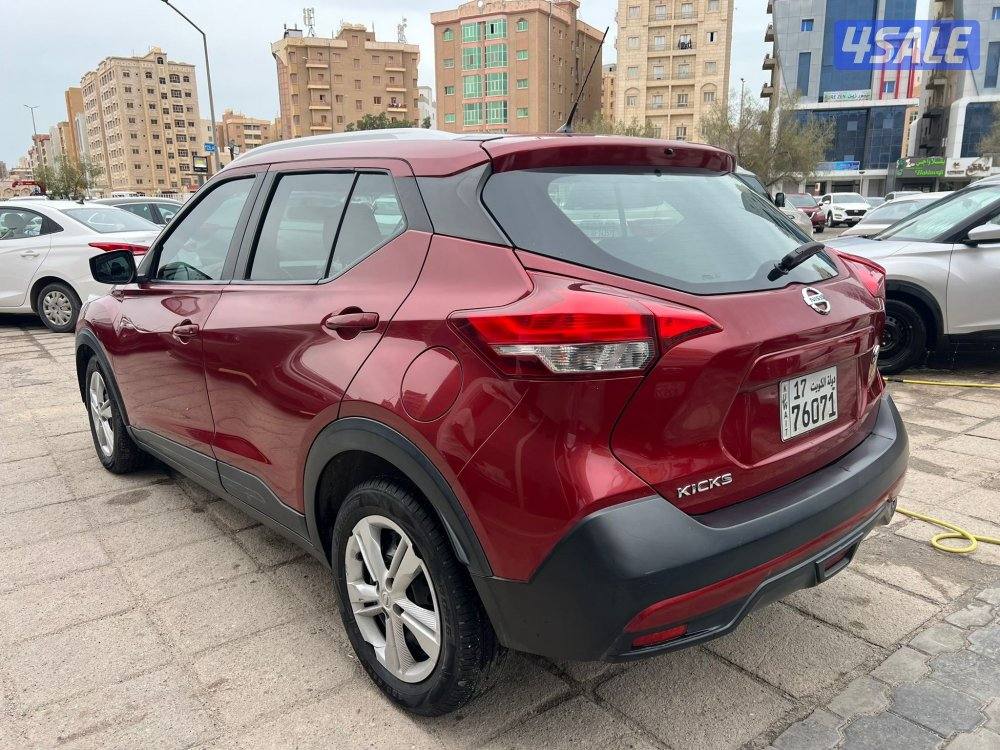 نيسان كيكس4