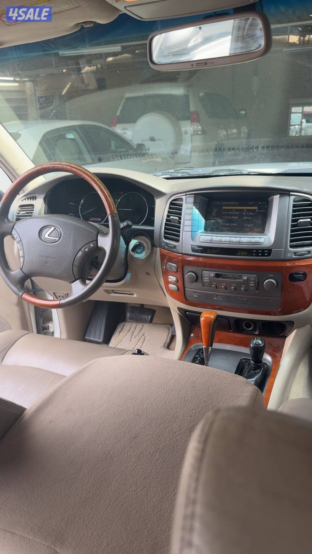 للبيع لكزز 2004 صبغ الوكاله الدرجه الاوله شرط الفحص ممشا ٧٠٠ نظيف1