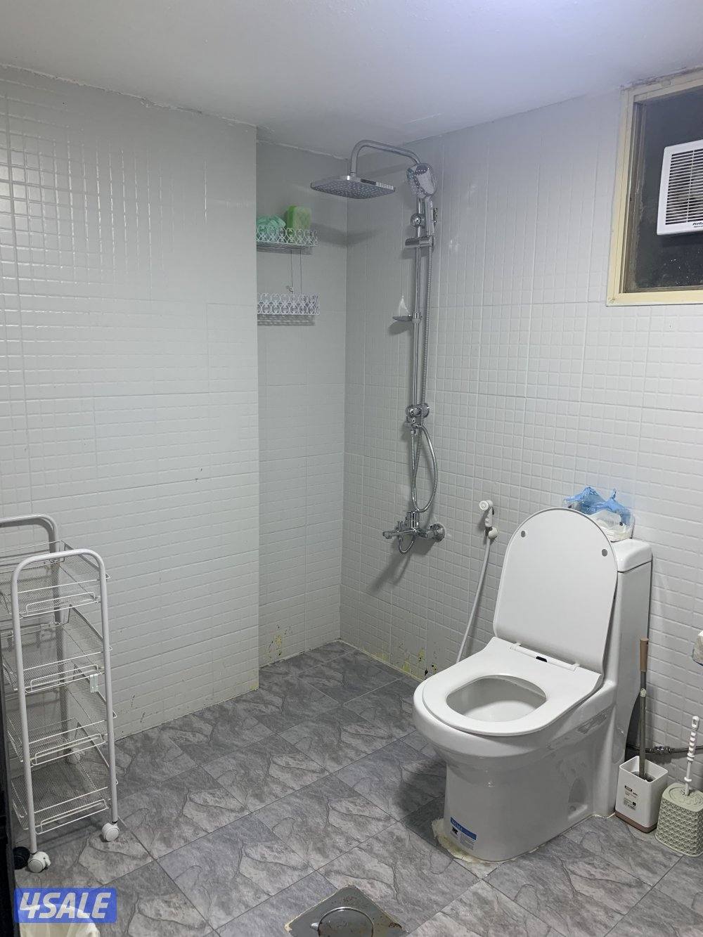 شقق للايجار خلو وفاضي غرفة وصالة ومطبخ وحمام تشطيب سوبر لوكس5