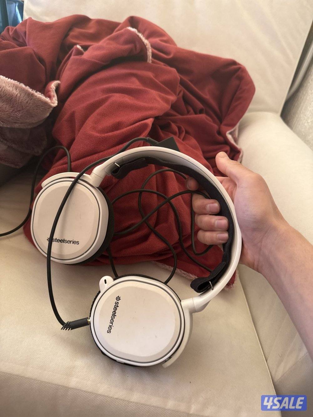 بيعة سريعة سماعات وكيبورد ومايك0