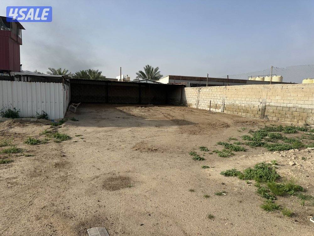 للإيجار جاخور لأصحاب الحلال واستثمار المواشي على الشارع العام قطعة 82