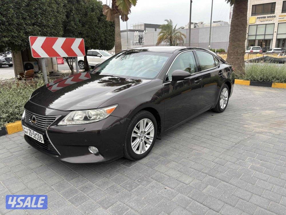 للبيع لكزز Es350 موديل 2013 بحاله ممتازه سرفس وكاله6