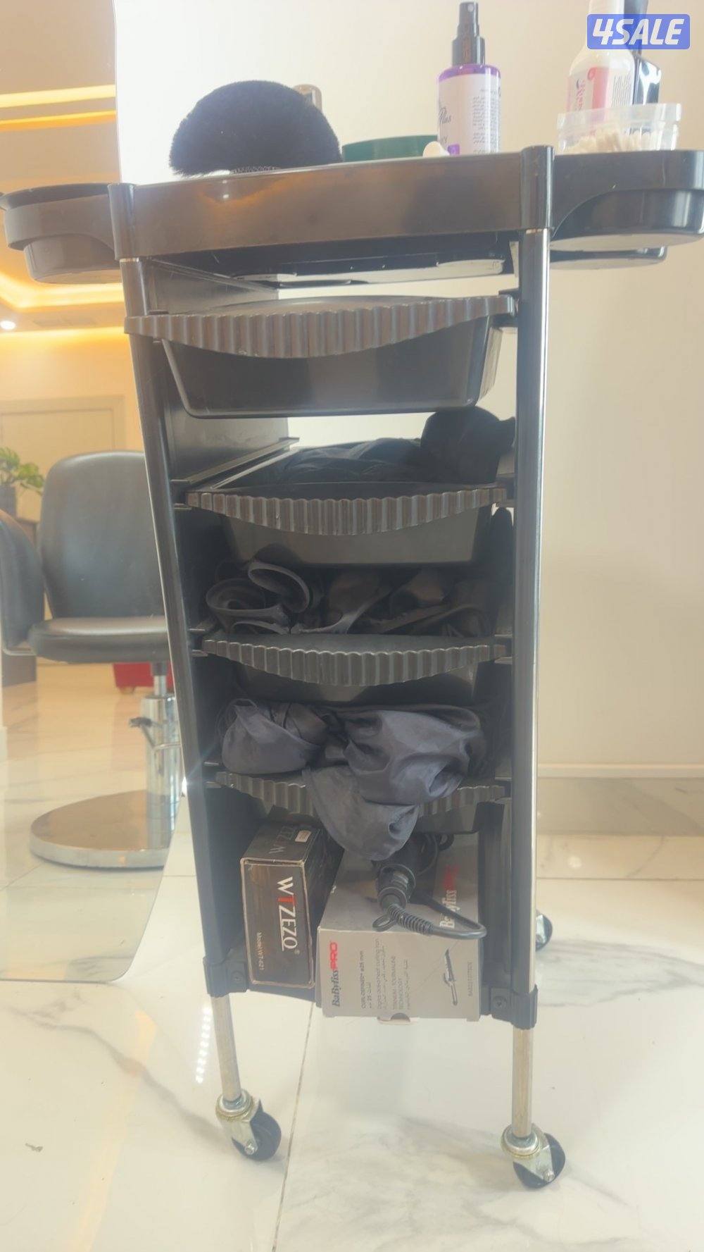 للبيع متفرقه كرسي صالون مرايات وكونسول العدد ٢ ترولي صالون طقم كنب بوف3