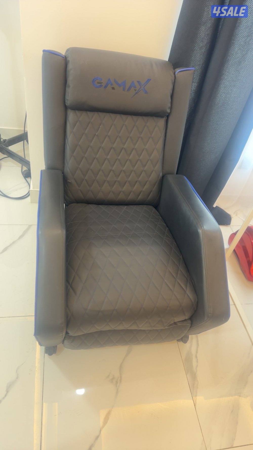 للبيع متفرقه كرسي صالون مرايات وكونسول العدد ٢ ترولي صالون طقم كنب بوف5