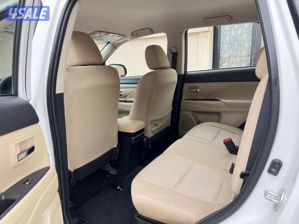 للبيع اوتلاندر 201612