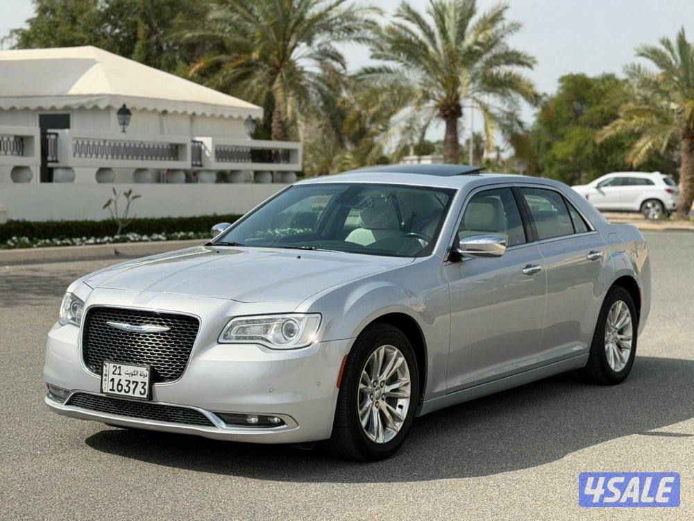 كرايزلر C300 - 2021 بحالة الوكالة0