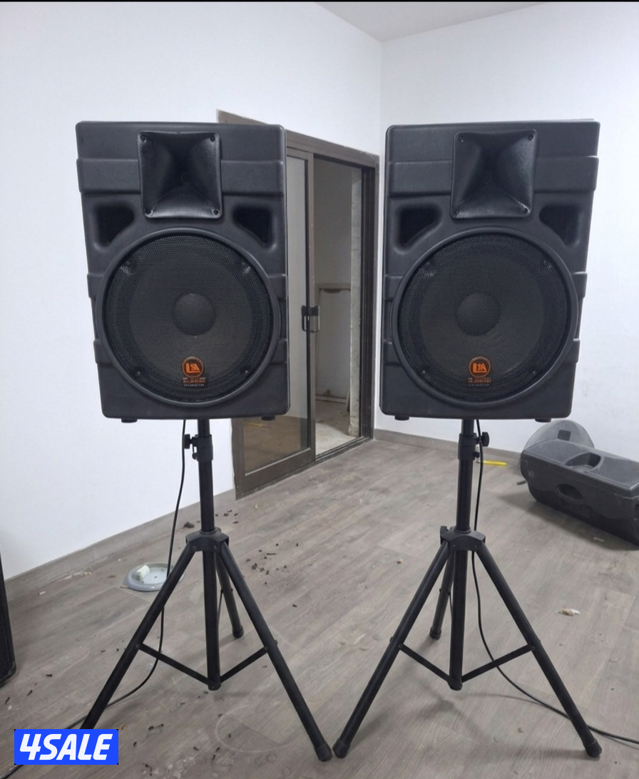 AL QATTAN 15 inch pawerd speaker with stand0