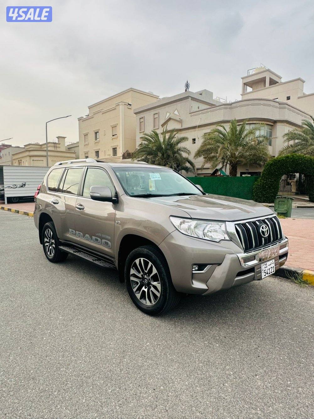 برادو TXL 2022 اعلى درجه عداد 51 الف صبغ الوكالة1