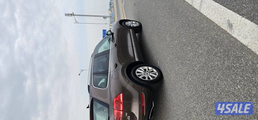 للبيع جيب طوارق 20112