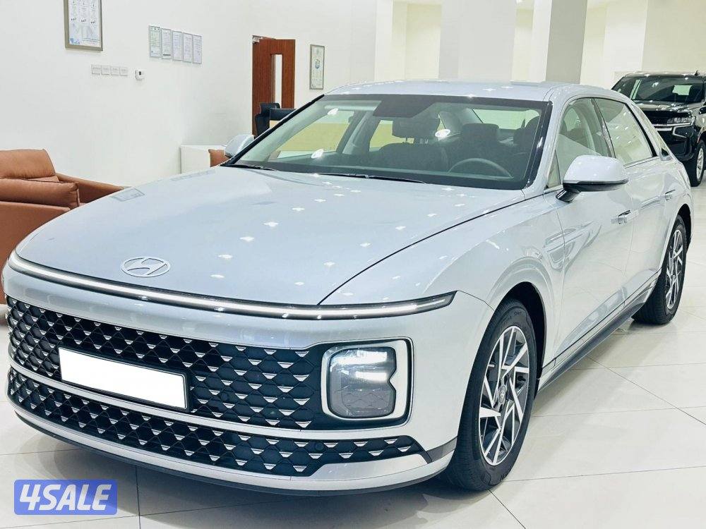 للبيع هيونداي ازيرا 6 سلندر موديل 2026 عداد اصفار0