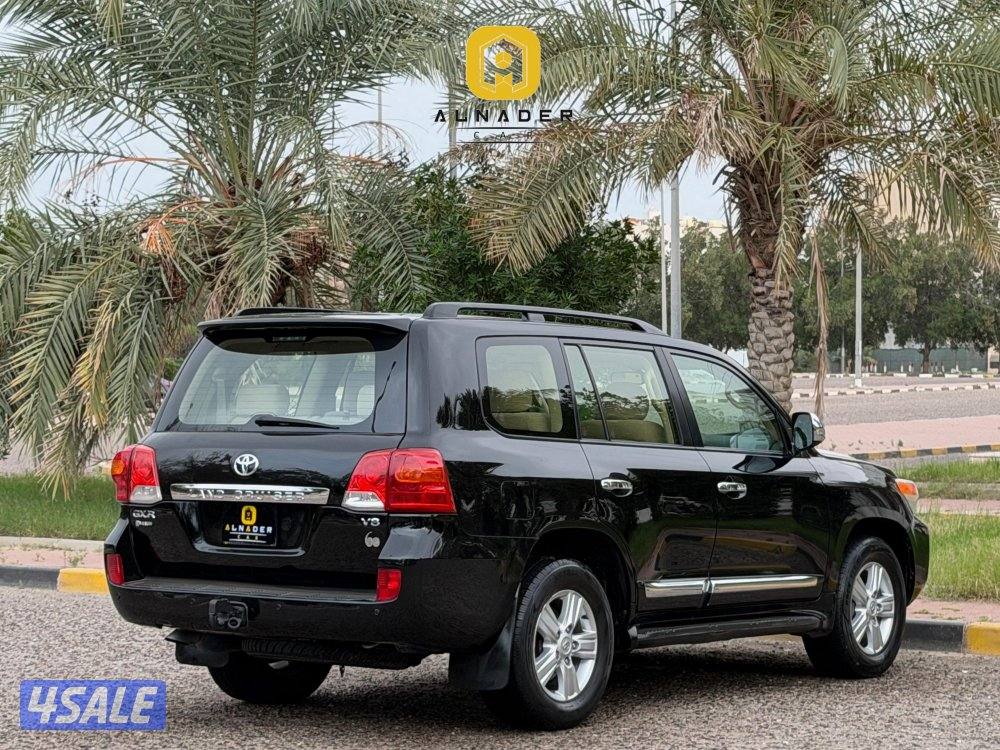 لاند كروزر GX_R V8 موديل 2014 وارد الساير3