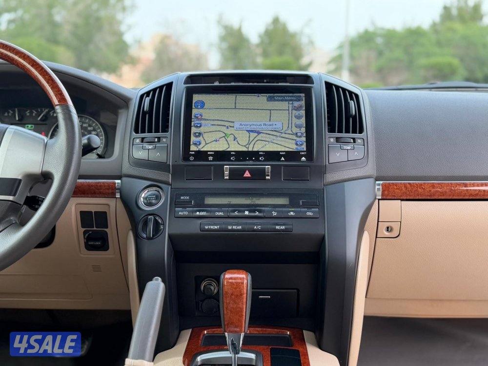 لاند كروزر GX_R V8 موديل 2014 وارد الساير10