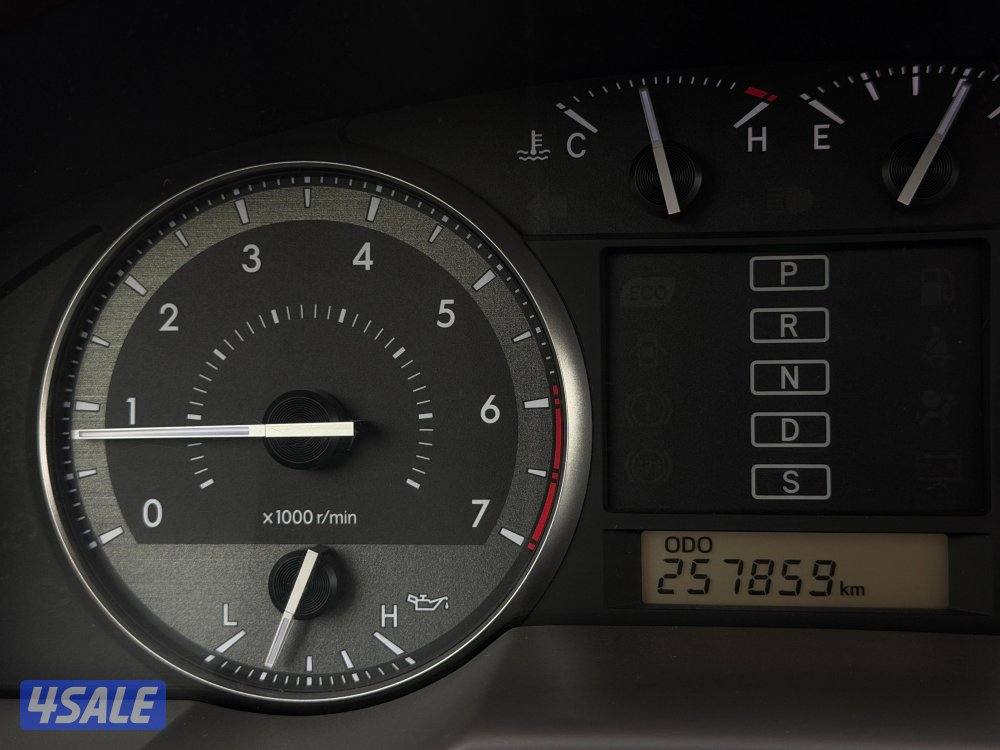 لاند كروزر GX_R V8 موديل 2014 وارد الساير11