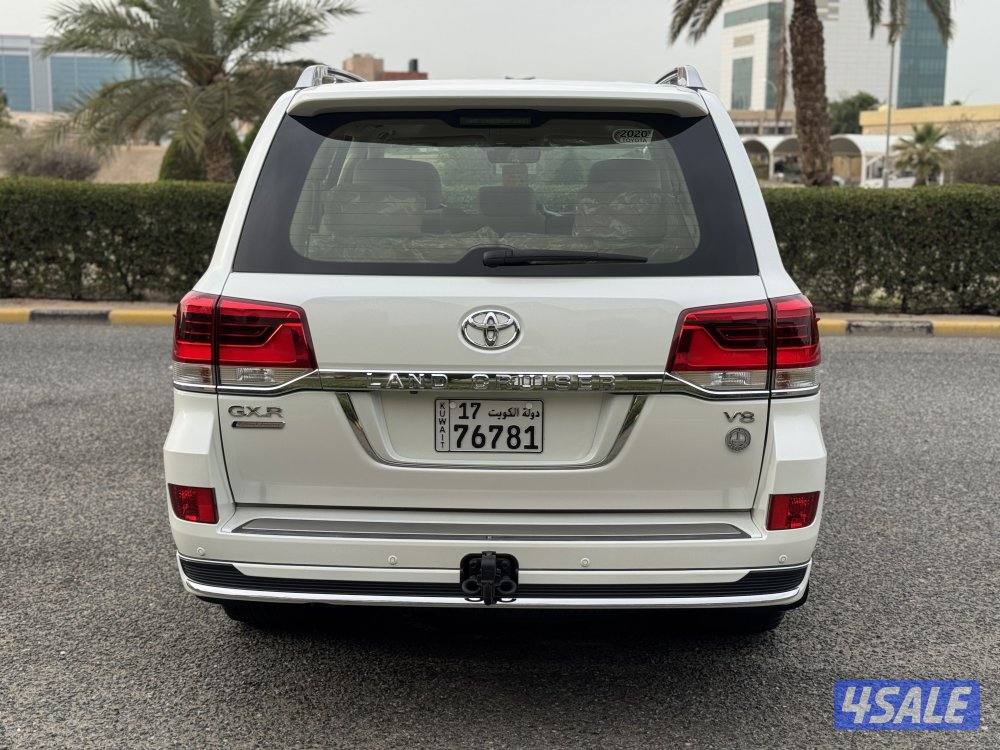 لاندكروزر GX_R V8 Grand Touring صبغ الوكاله بحاله الوكاله5