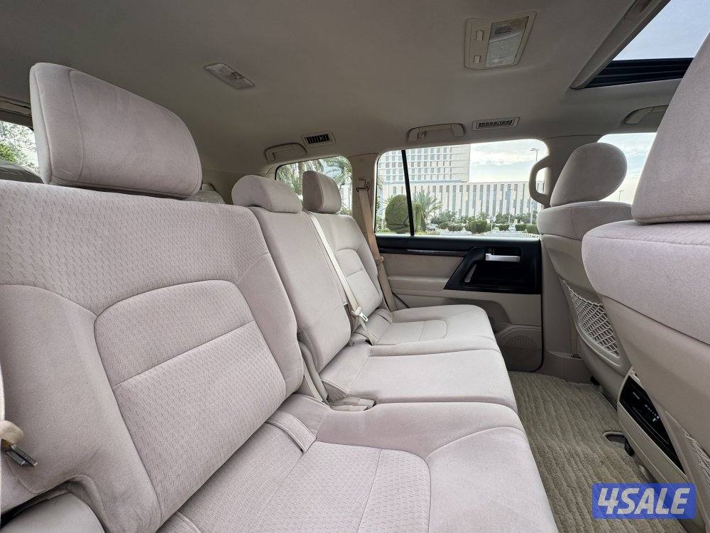 لاندكروزر GX_R V8 Grand Touring صبغ الوكاله بحاله الوكاله10