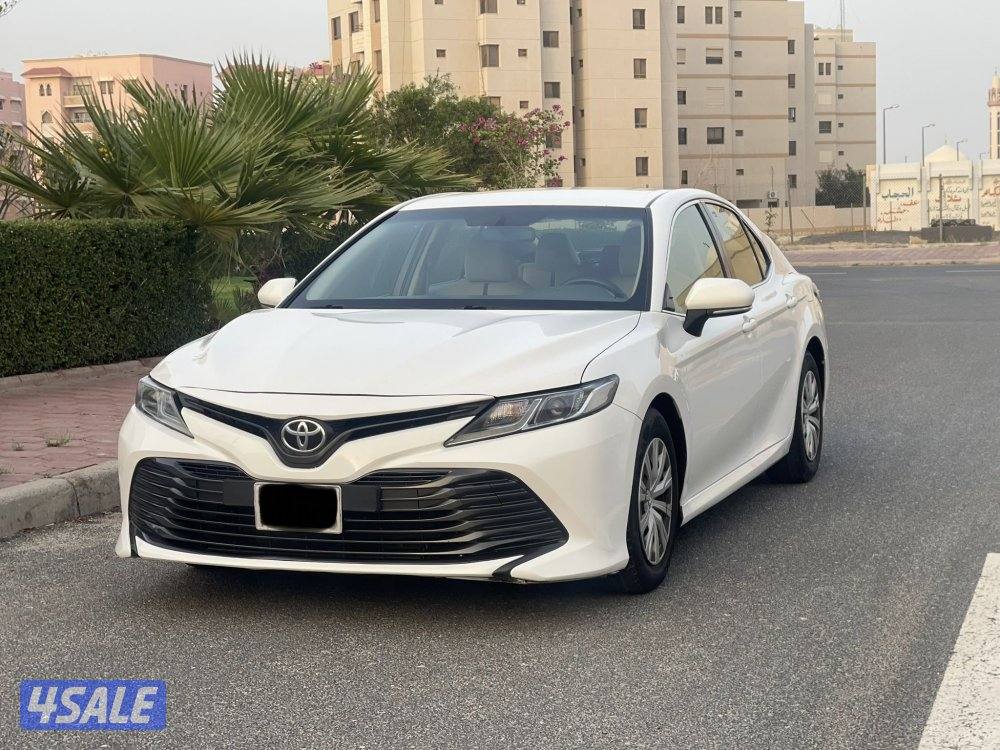 2019 camry 106km0