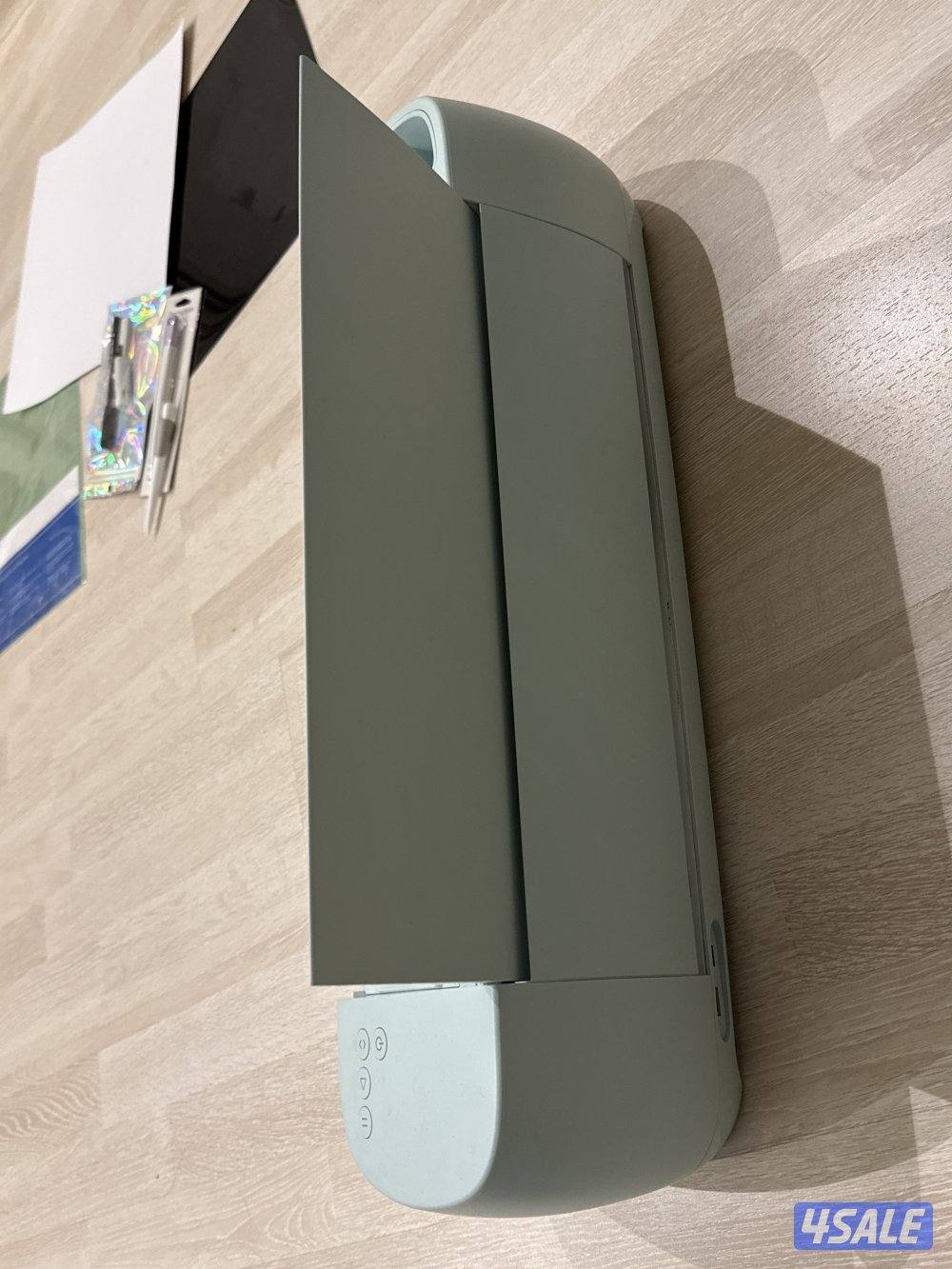 استخدام خفيف جداً ، نظيف ، كامل مع الملحقات وجديد3